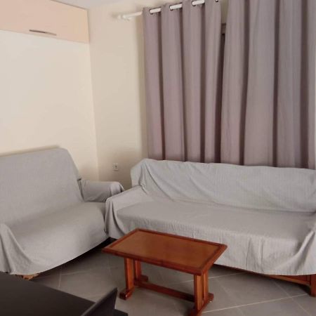 May Apartments Саранда Екстер'єр фото